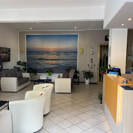 Hotel Geppi Pietra Ligure Ngoại thất bức ảnh